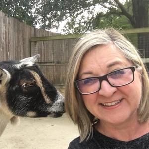 Meet your Posher, Susan